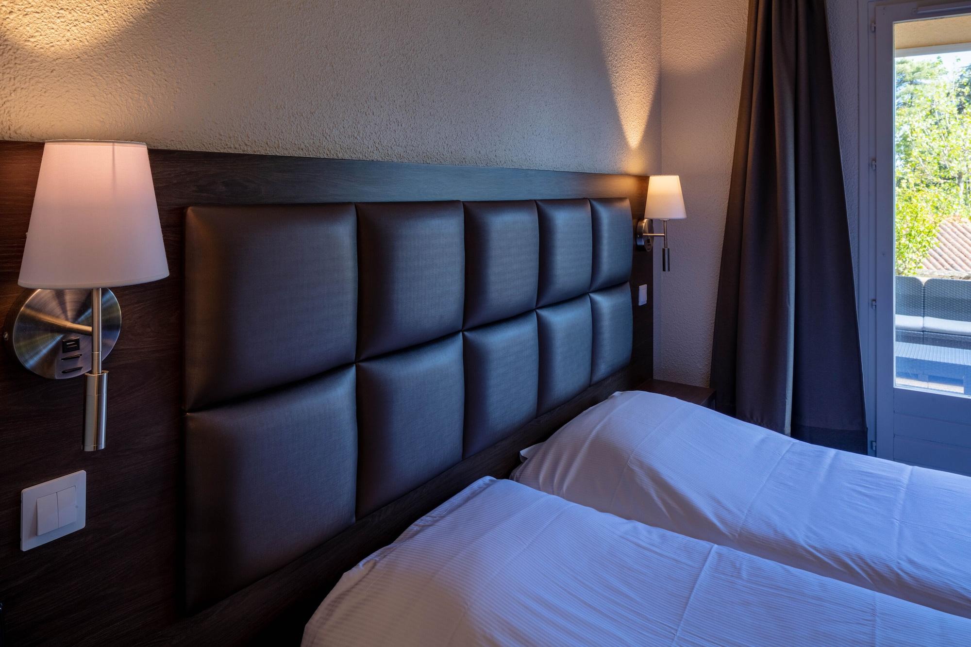 Logis Hotel Noemys Morgon วิลเล-มอร์กง ภายนอก รูปภาพ