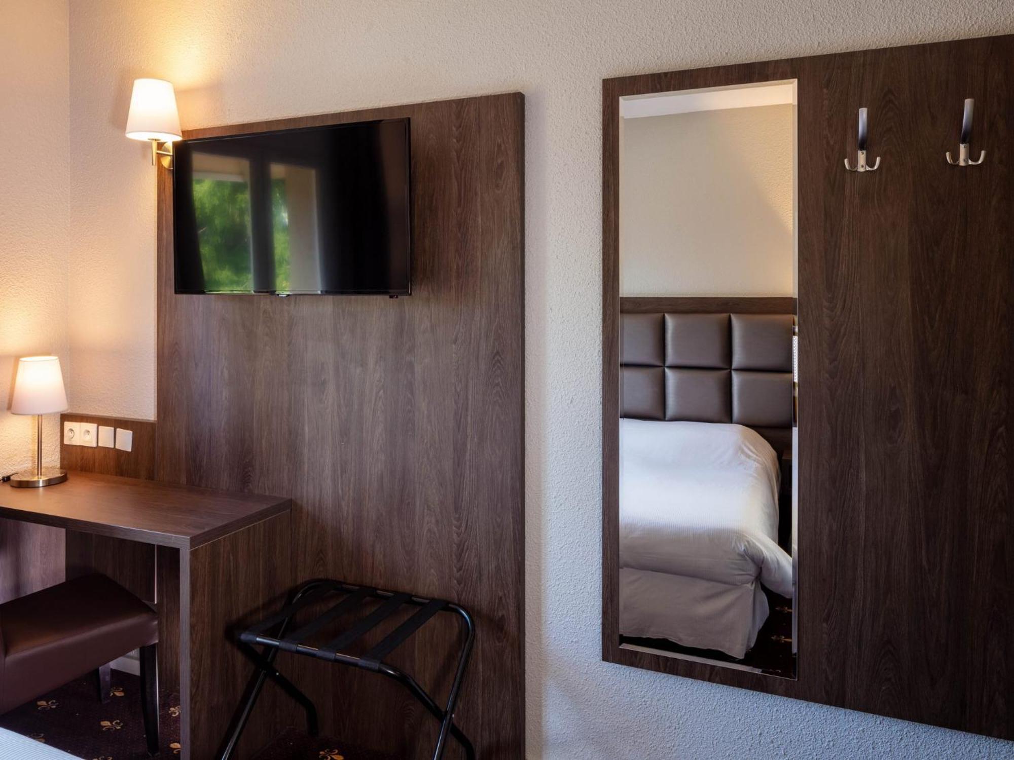 Logis Hotel Noemys Morgon วิลเล-มอร์กง ห้อง รูปภาพ